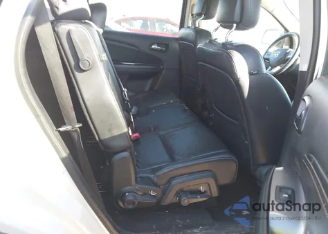 2018 Dodge Journey Crossroad z USA, uszkodzony, nr VIN 3C4PDCGB5JT507718